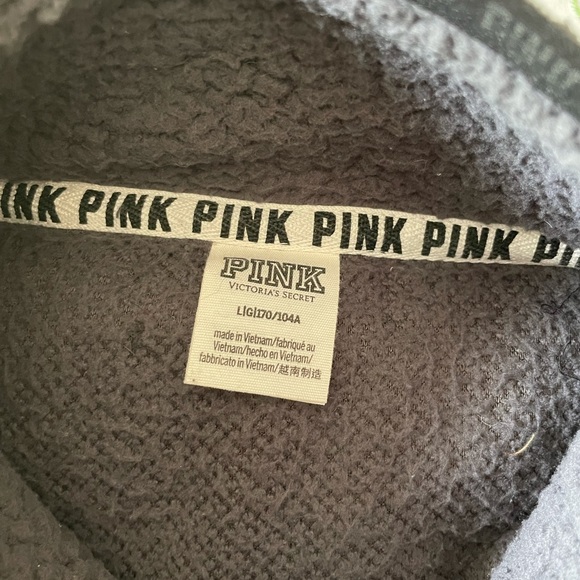 Women’s Victoria’s Secret PINK Sherpa Sweater - Picture 7 of 7